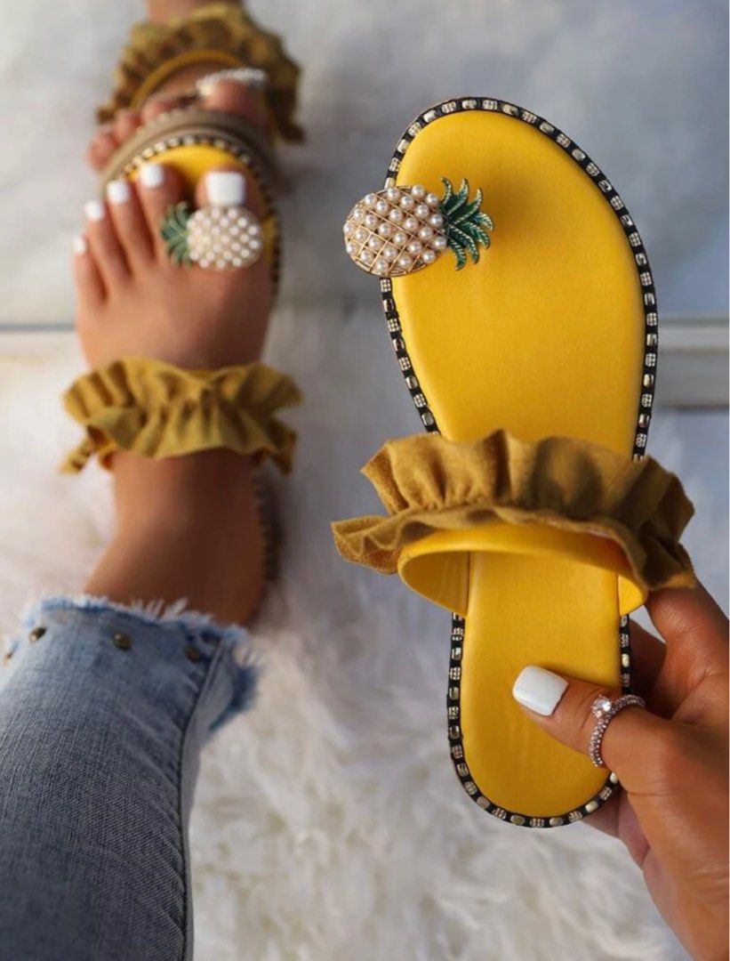 Pineapple toe ring sandals store
