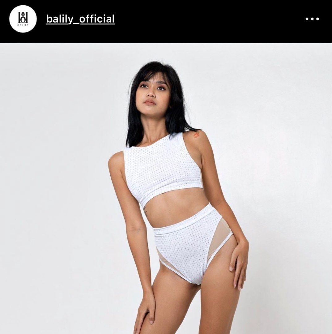 Pole wear clearance
