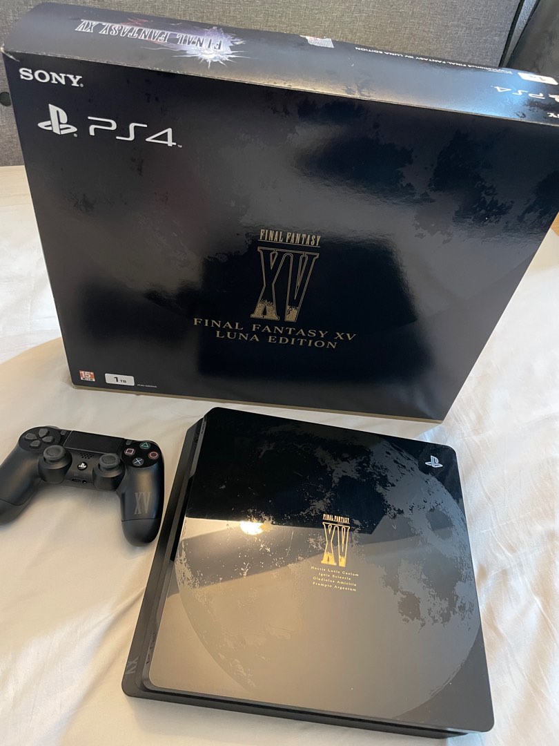 PS4 Slim Final Fantasy XV Luna Edition 1TB, Video Gaming, Video