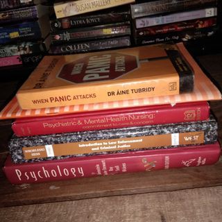 Psychology/ law/ writers/ college book