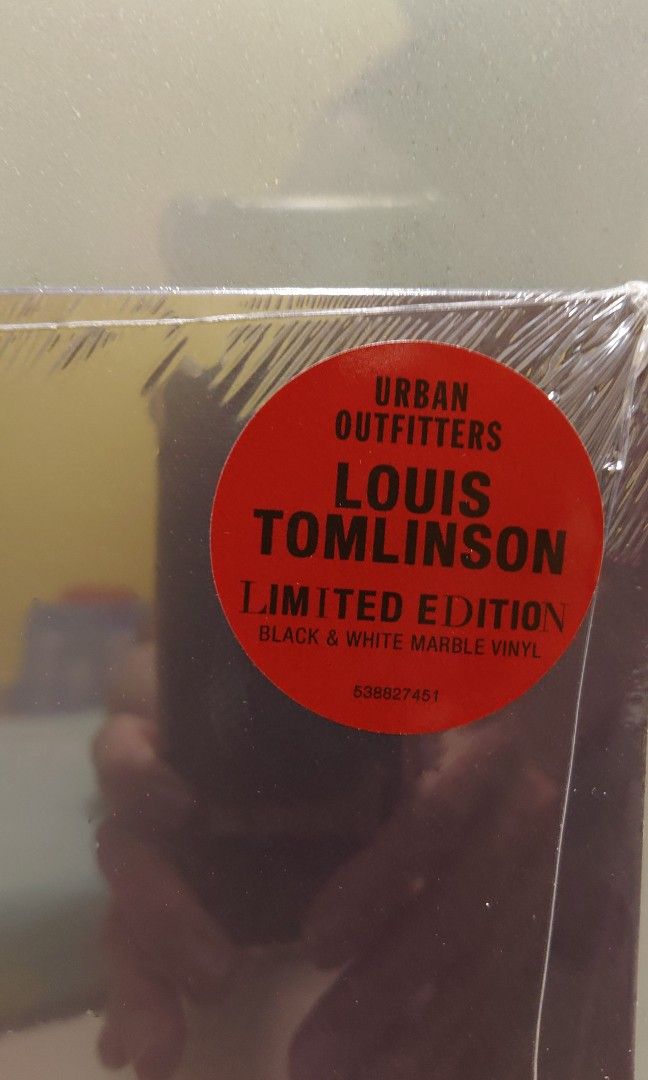 Louis Tomlinson - Faith In The Future Limited LP | Urban Outfitters Japan -  Clothing, Music, Home & Accessories