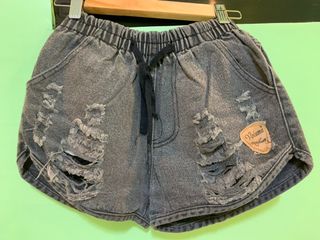 (Category: ) located in . Submitted by theavalanche.ph (Listing ID 1211152204, Image 1). Description: .