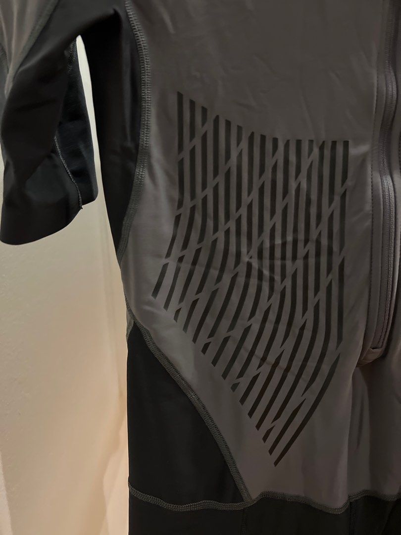 SKINS Tri suits for Triathlon and Ironman races (size XL) almost new