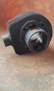 Standard vespa px150 cylinder