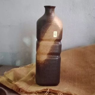 Stoneware sake bottle or vase