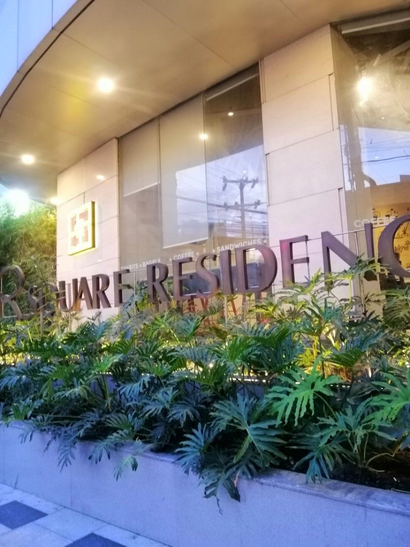 Studio Condo in Taft Manila Few Steps to Vito Cruz LRT Station Ready