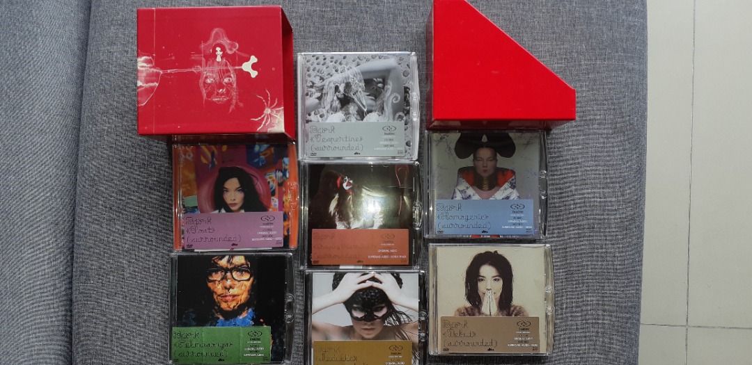 Björk ビョーク CD BOX『Surrounded サラウンド』 Bjork-Surrounded