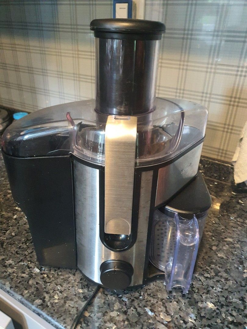 Tefal 900 W super power juicer, TV & Home Appliances, Kitchen