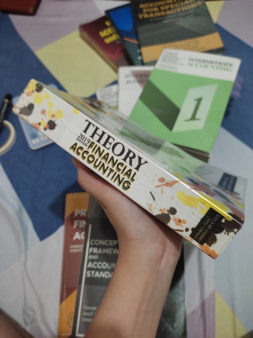 Theory Financial Accounting 2019 Edition (Valix) (Category: Textbooks) located in Iriga City. Submitted by m4_ryyy (Listing ID 1211200380, Image 2). Description: Theory Financial Accounting 2019 Edition (Valix) ☑️ Good as new ☑️Has minimal pencil marks ☑️Has plastic cover Original price (when bought): Php 160 My price: Php 100 Mode of Payment: Gcash Delivery option/s: LBC *c/o buyer* For inquiries, feel free to message me. THANK YOU❤️.