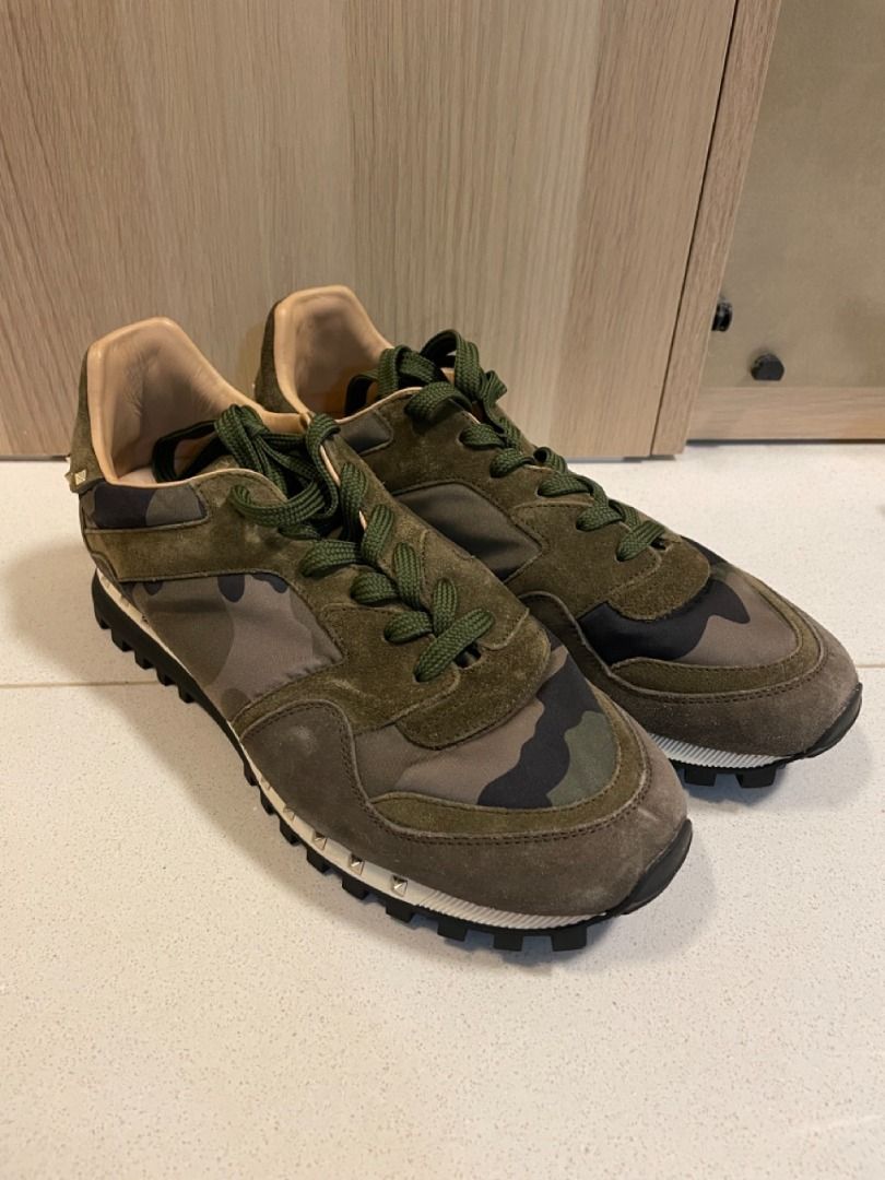 Valentino garavani soul rockstud sneakers on sale