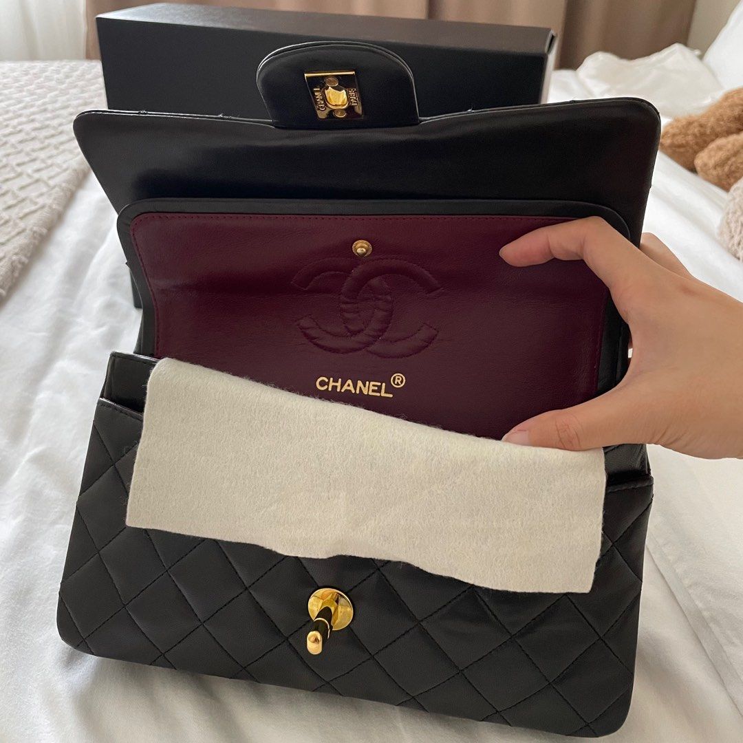 Vintage Chanel Classic Flap Small, Luxury, Bags & Wallets on Carousell