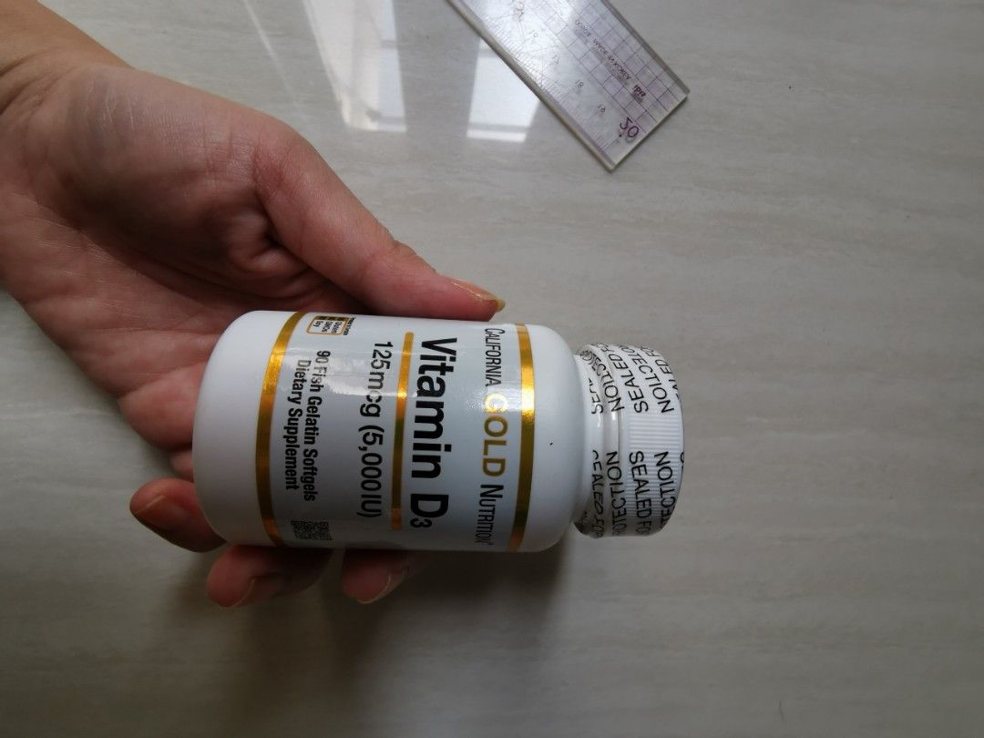 Vit D 5000 iu, Kesehatan & Kecantikan, Parfum, Kuku & Lainnya di Carousell