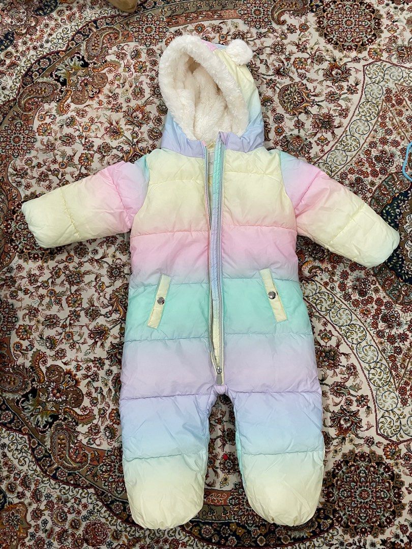 Winter Jacket (Category: Babies & Kids Fashion) located in Puchong. Submitted by amrdzi (Listing ID 1211122421, Image 1). Description: Harga asal - rm200.