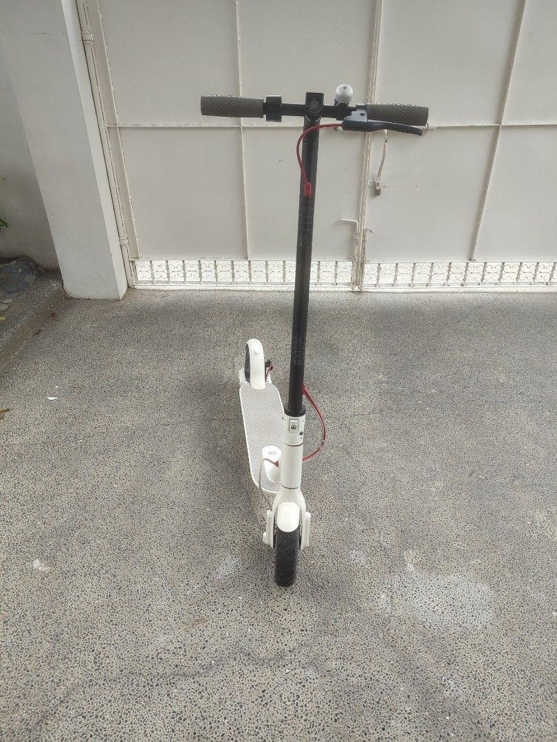 Xiaomi M365 Non Pro Sports Equipment Sports Games Skates