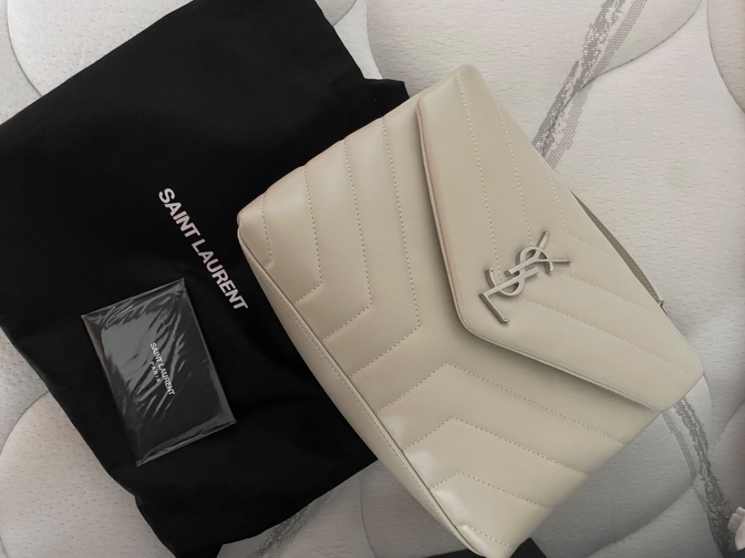 YSL cream Loulou size small as new