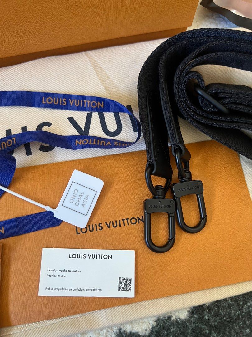 M20930 Louis Vuitton Taurillon Monogram KEEPALL BANDOULIÈRE 25