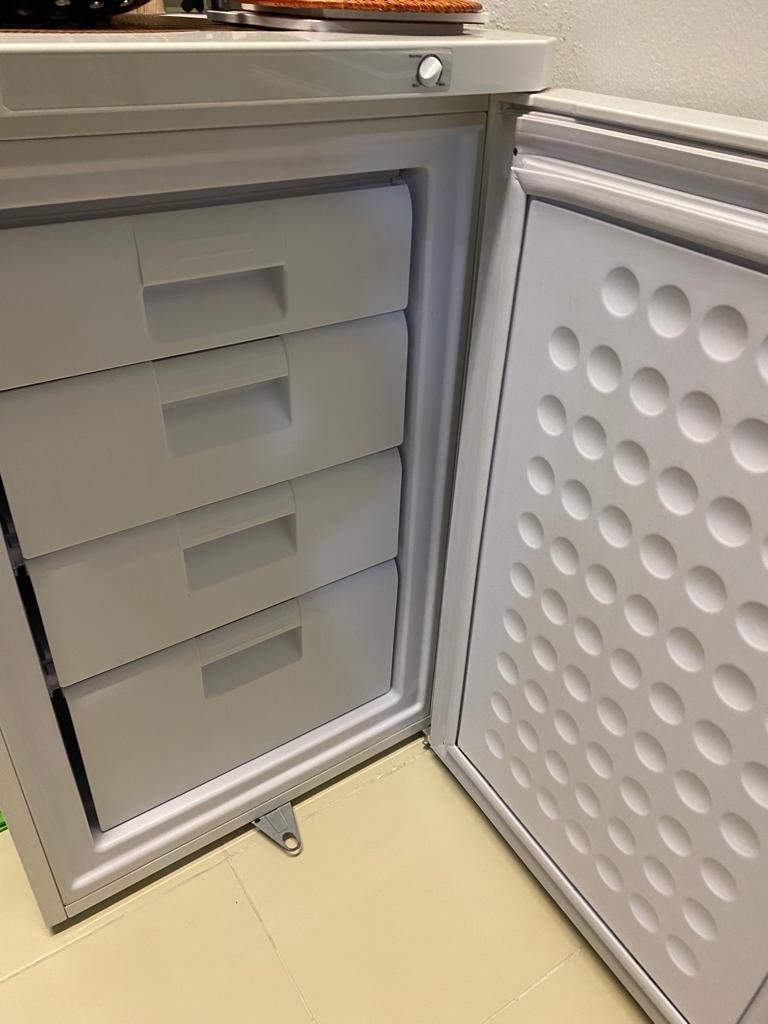 4 drawer Freezer in perfect condition, TV & Home Appliances, Kitchen