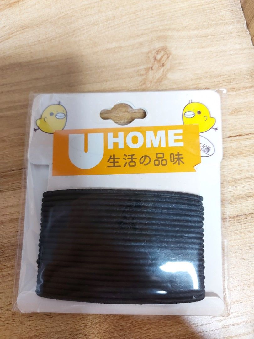 黑色橡皮筋學生, 女裝, 手錶及配件, 髮飾- Carousell