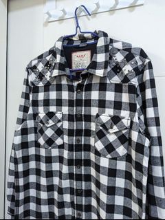 ♥️ KAMA 鉚釘 金屬鈕扣 黑白格紋襯衫 (L) | Levi's Levis Uniqlo H&M Zara GU 參考