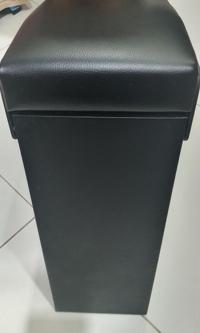 Arm rest Honda stream compartment, Car Accessories, Accessories on
