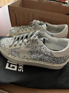 Authentic Golden Goose sneaks Men s Fashion Footwear Sneakers