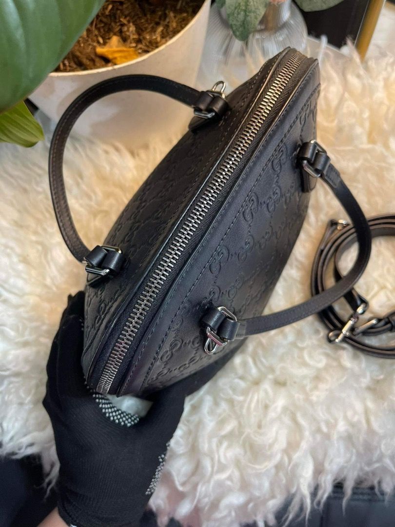 Authentic Gucci Dome mini (Category: Luxury Bags & Wallets) located in Quezon City. Submitted by hellopatchi (Listing ID 1211224456, Image 3). Description: Gucci Dome mini Rank A With Entrupy certificate original sling strap .