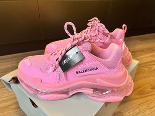 (Category: ) located in . Submitted by clickcartsg (Listing ID 1211318757, Image 1). Description: .