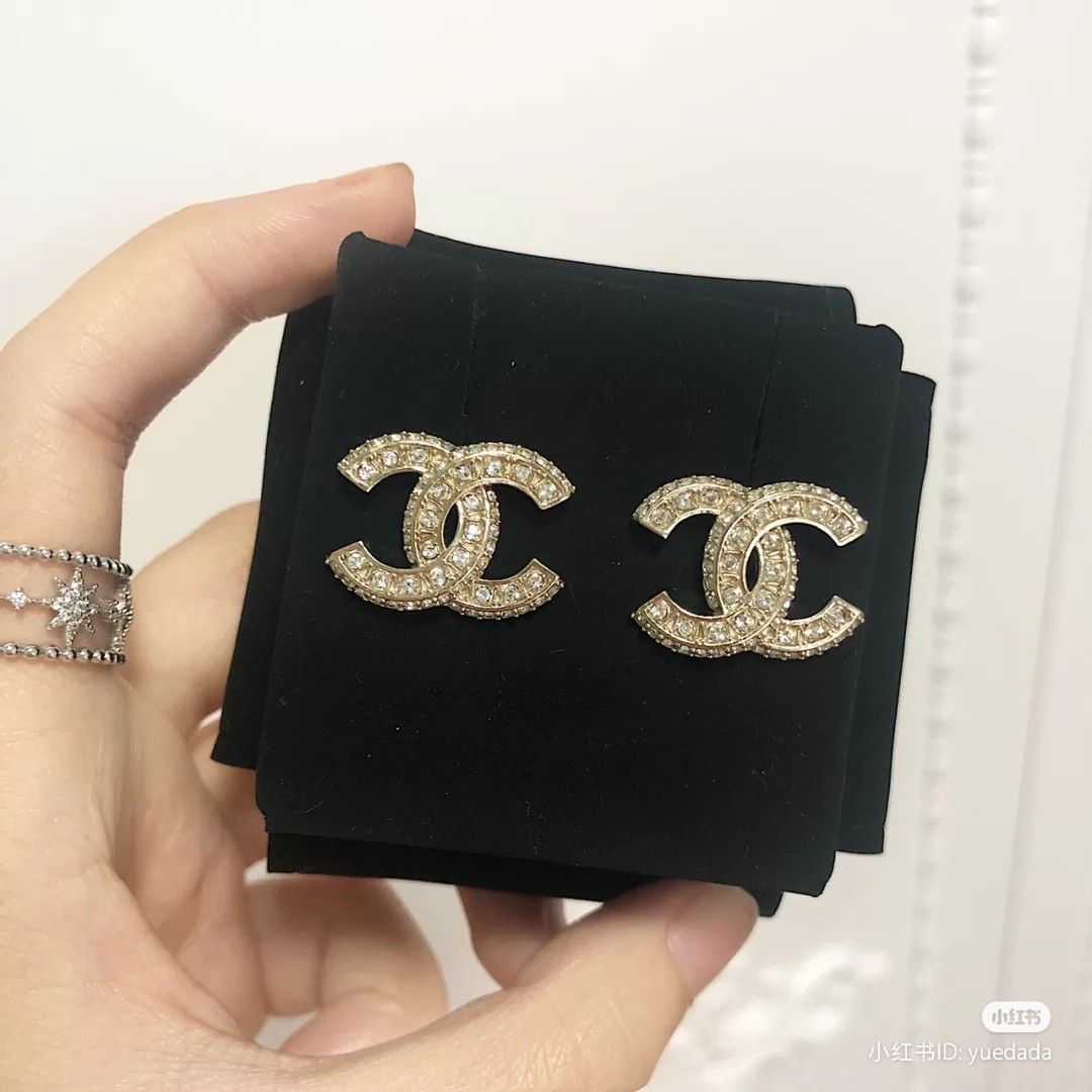 Chanel Earrings Poster  Chanel logo earring  desenioeu