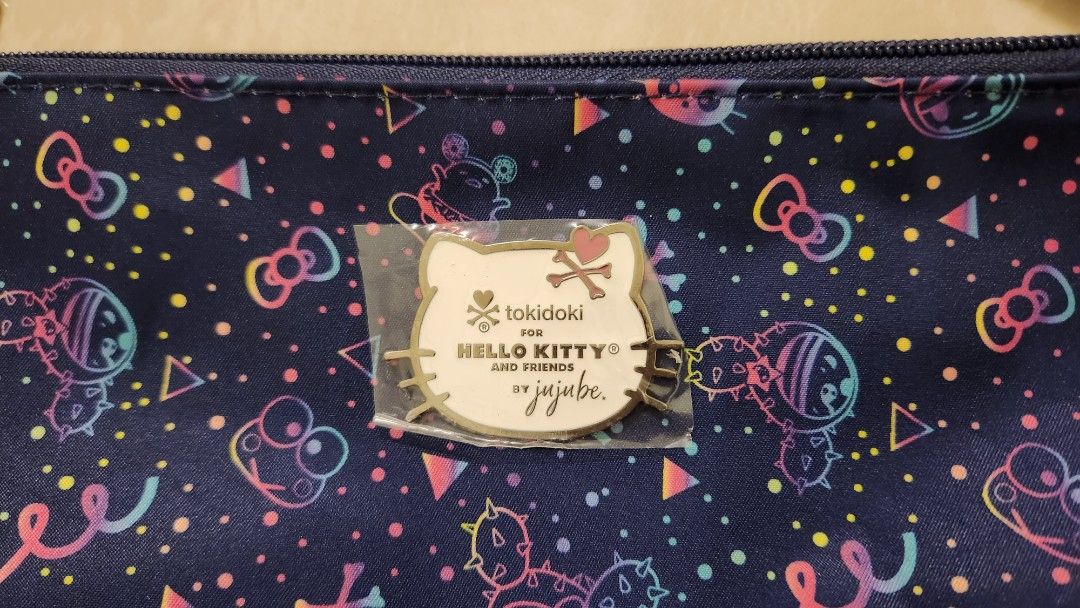 BNWT Jujube Confetti Dreams Hello Kitty Sanrio Tokidoki Be Quick, Women