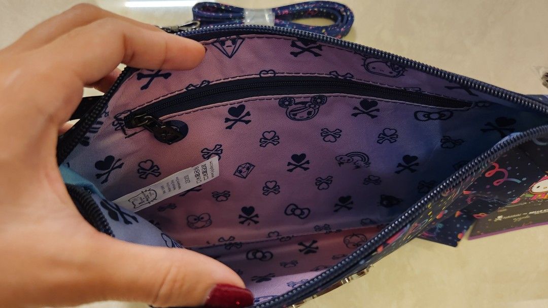 BNWT Jujube Confetti Dreams Hello Kitty Sanrio Tokidoki Be Quick, Women