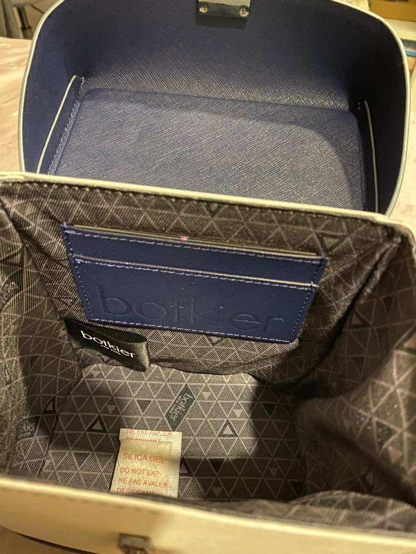 Botkier lunchbox deals