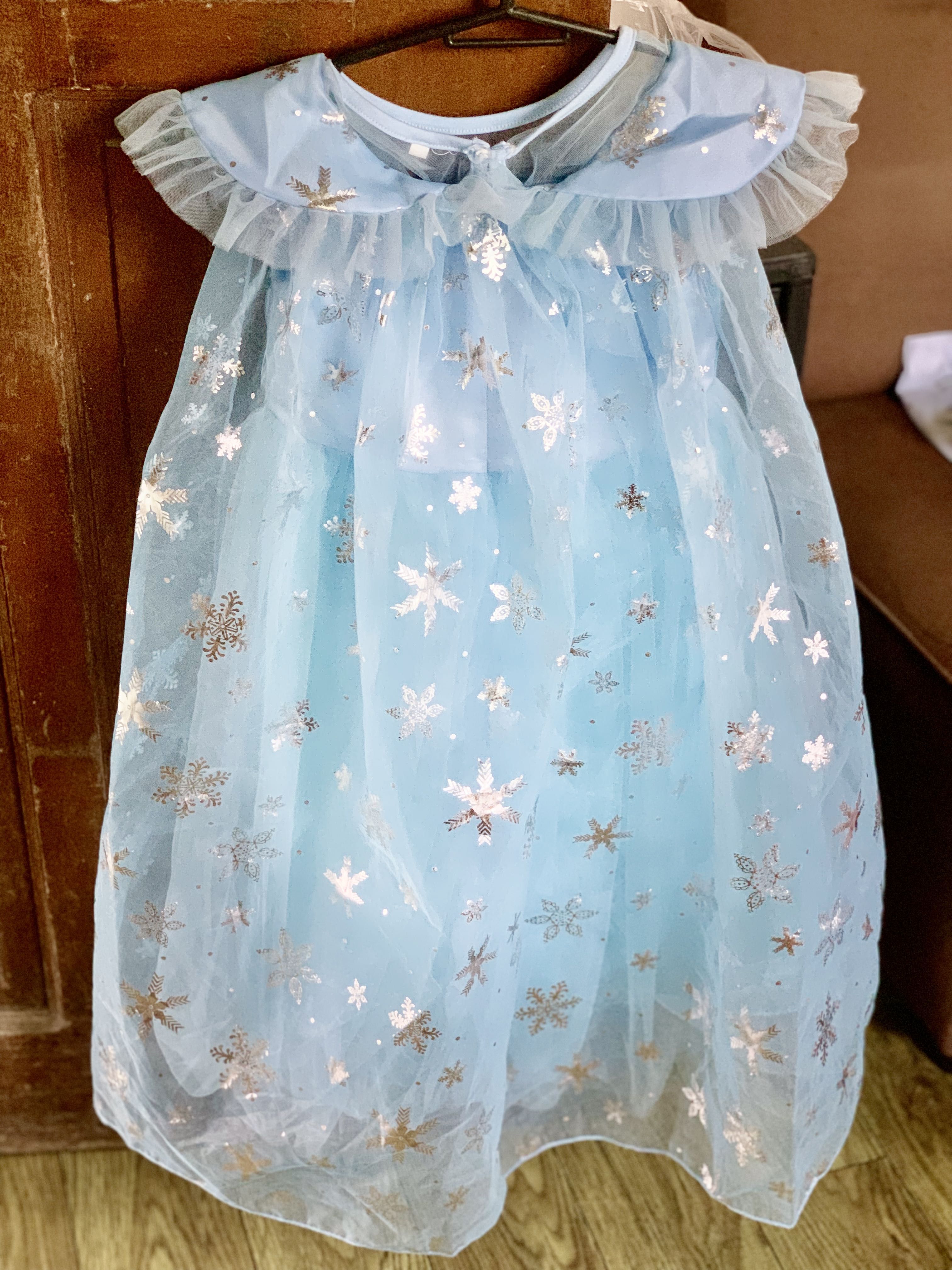 Cape gown for kids shop