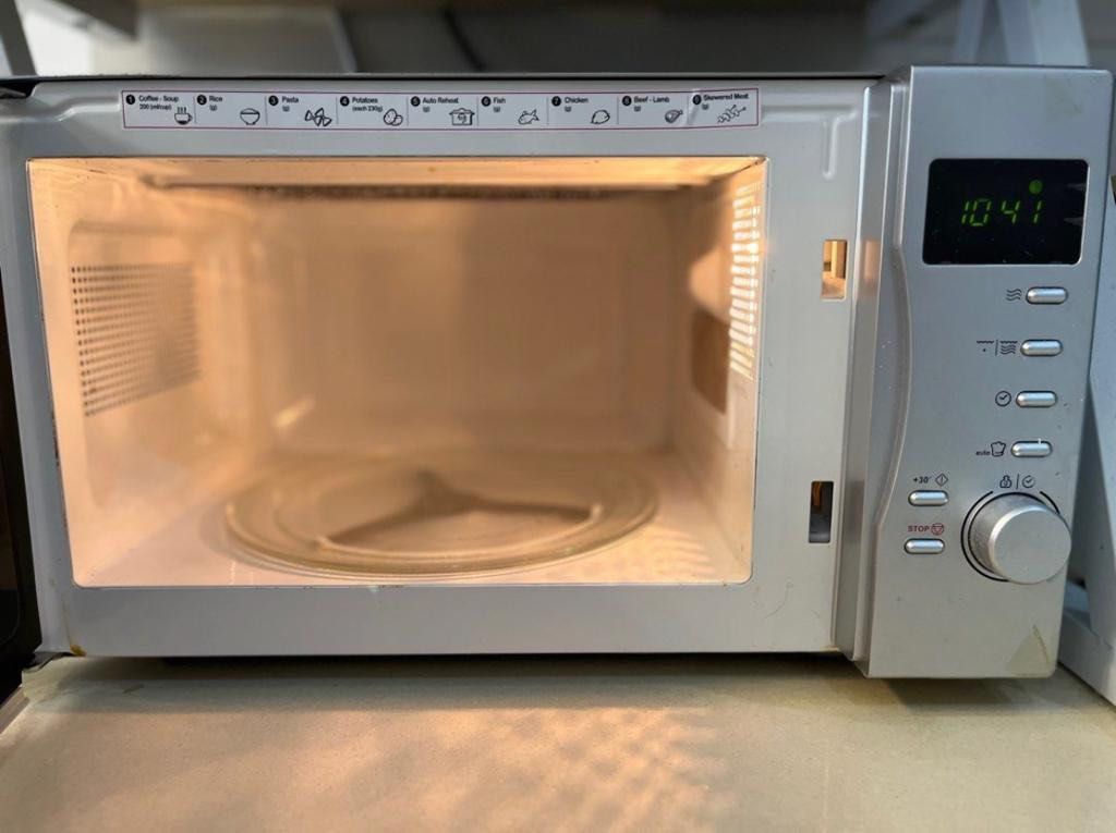 Candy Microwave, TV & Home Appliances, Kitchen Appliances, Other