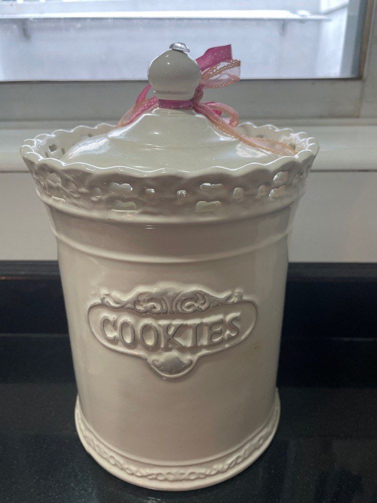 Ceramic Cookies Container, Furniture & Home Living, Kitchenware