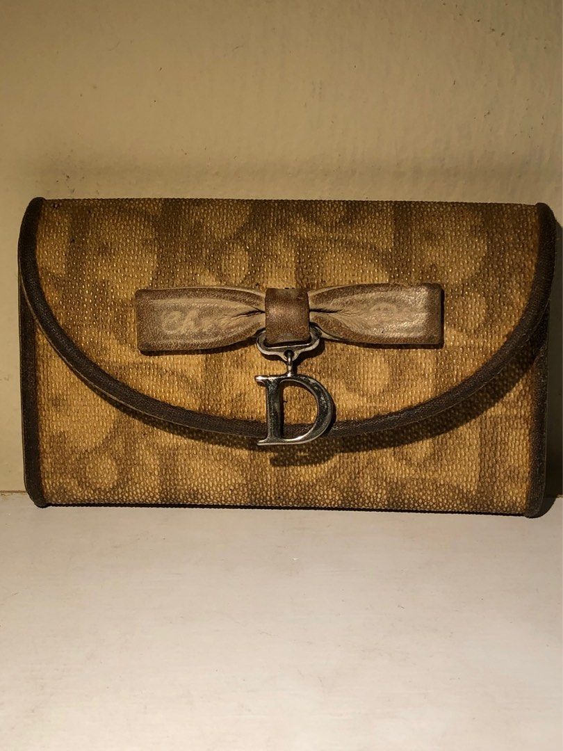 Authentic CHRISTIAN DIOR 4 key Holder Luxury Bags Wallets on Carousell