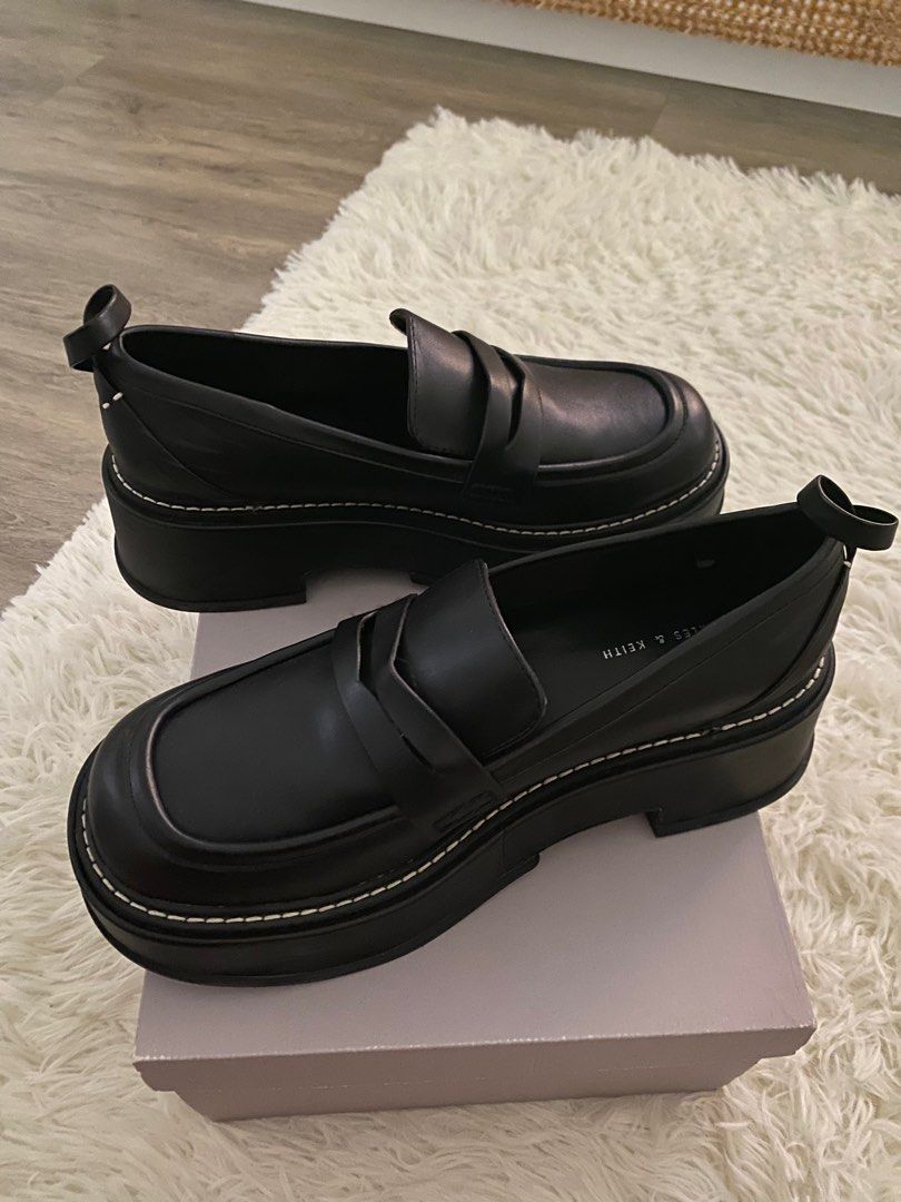 Chunky Black Loafers for Women – Stylish Comfort with Fringe Detail