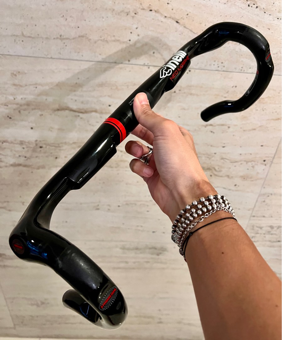 Cinelli Neo Morphe XL Carbon Handlebar 400mm Sports Equipment