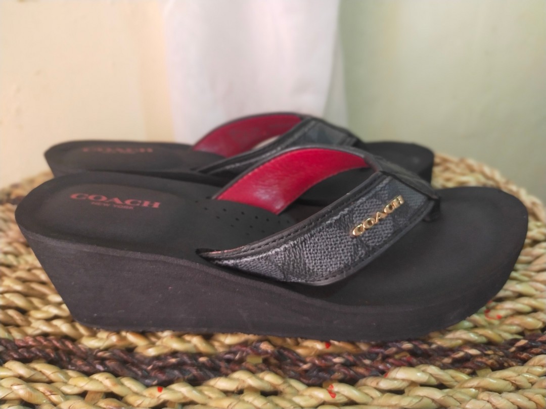 Coach jolene flip discount flops