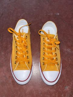Converse - Mustard Yellow