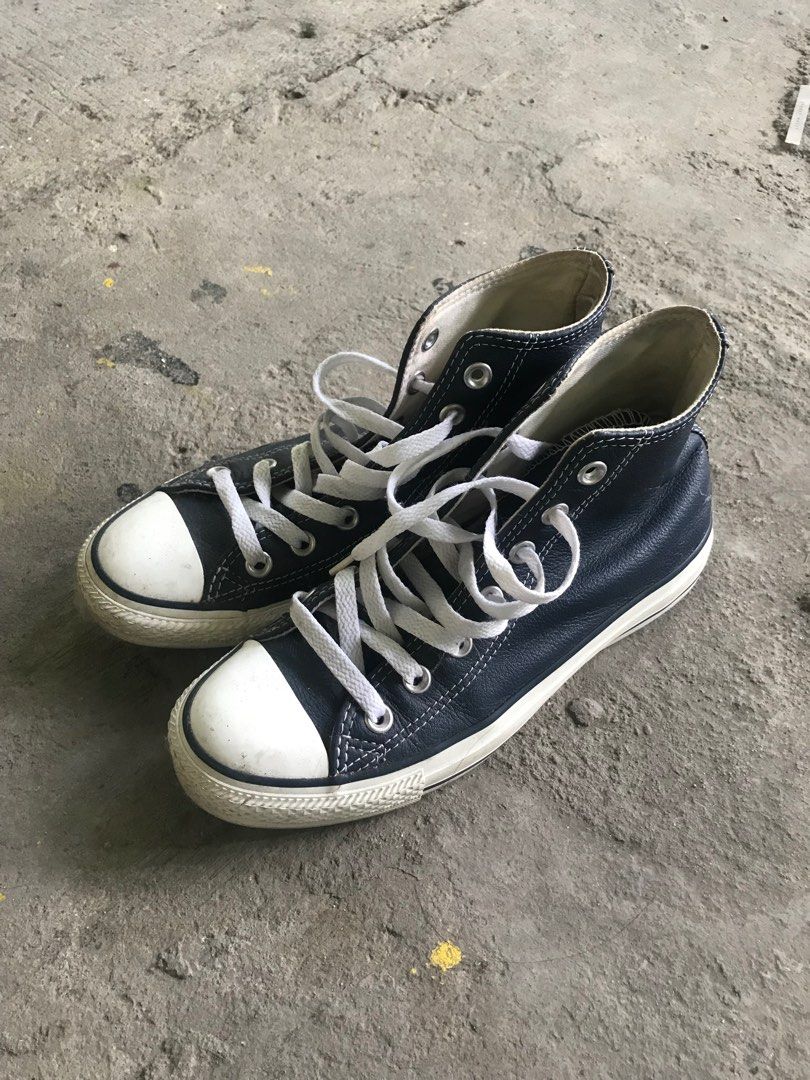 Converse Chucks 70s Leather, Men's Fashion, Footwear, Sneakers on Carousell