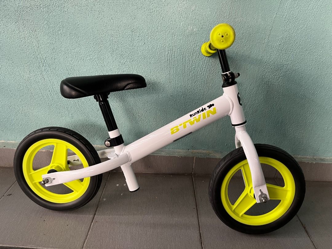 Decathlon BTwin Balance Bike, Sports Equipment, Bicycles & Parts