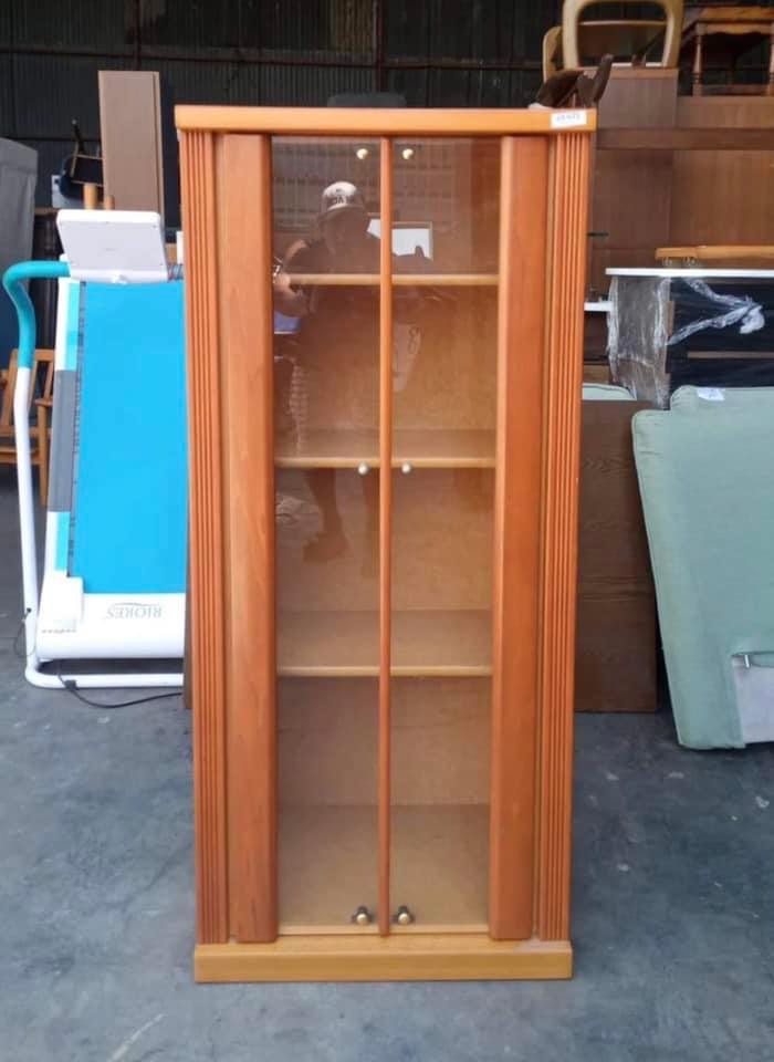 Display Furniture & Home Living, Furniture, Shelves,