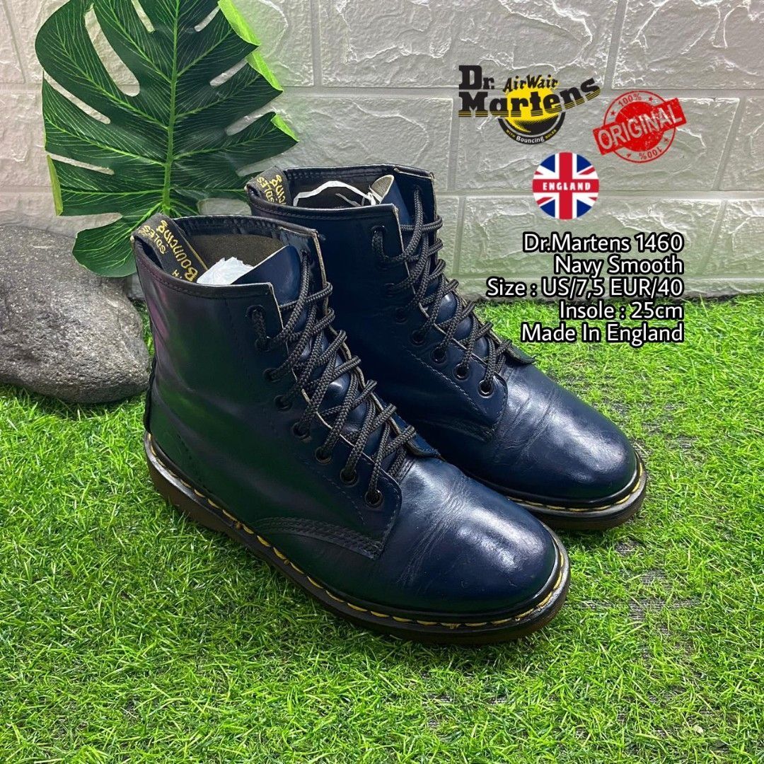 Dr martens 146 navy blue hotsell
