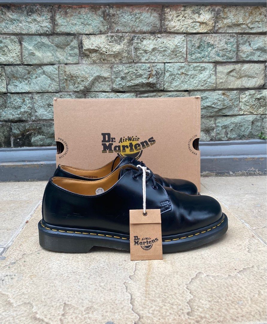 Imitation dr martens deals