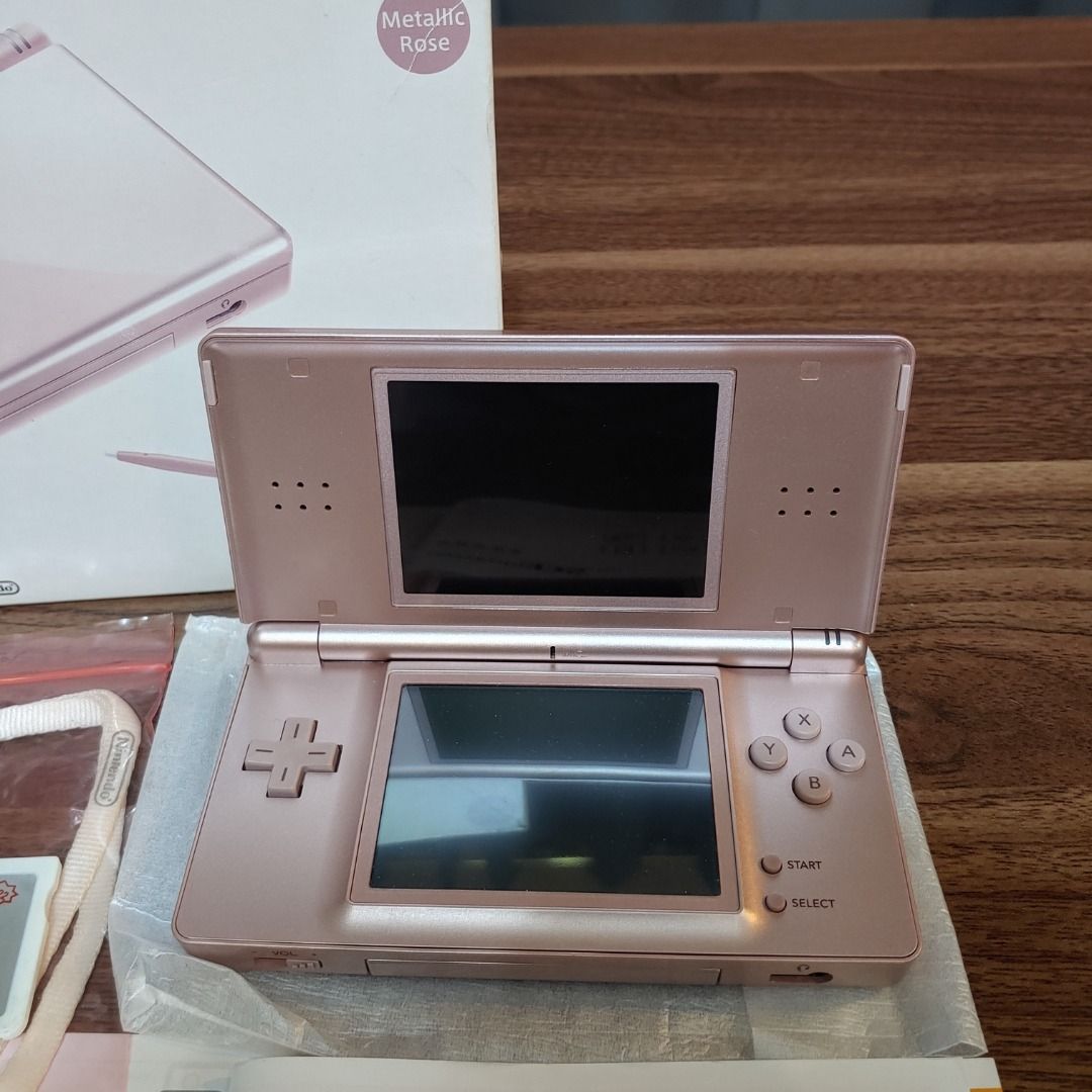 Nintendo 3ds deals rose gold