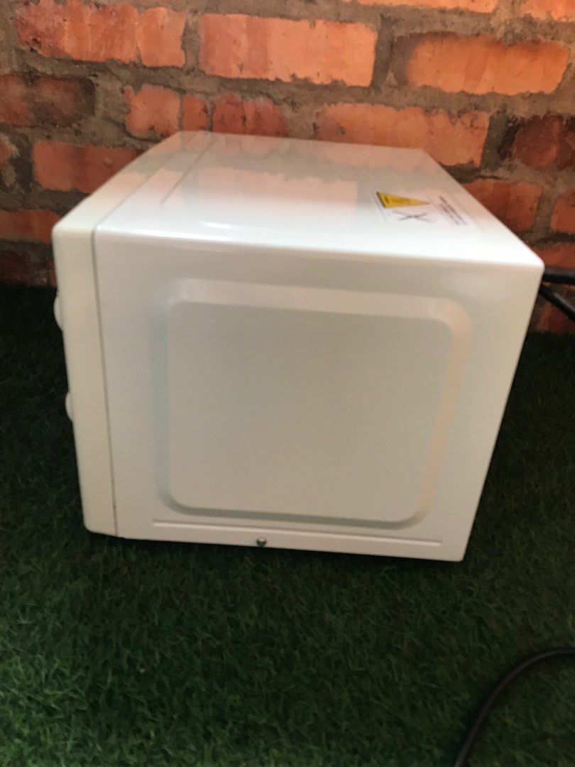 Electrolux EMM2021MW Microwave, TV & Home Appliances, Kitchen