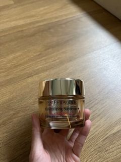 Estée Lauder Revitalizing Supreme+