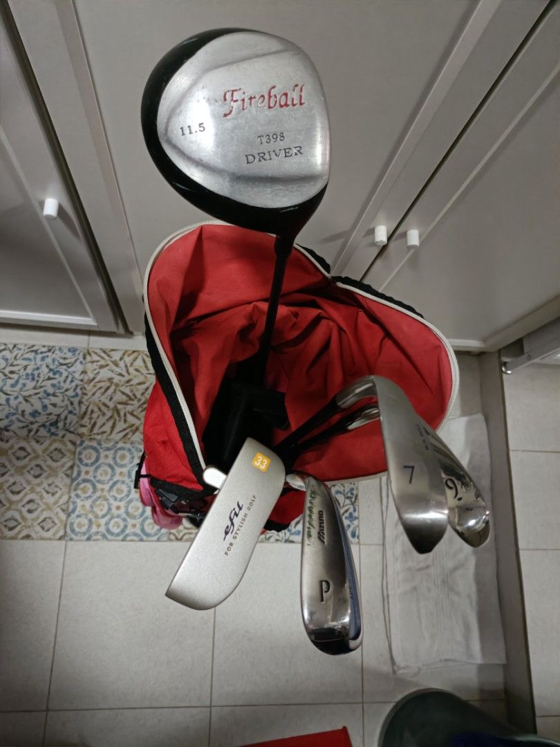 Fireball kids golf bag and clubs, Sports Equipment, Sports & Games