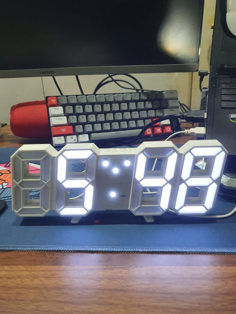 FREE SMART DIGITAL CLOCK, Computers & Tech, Laptops & Notebooks on
