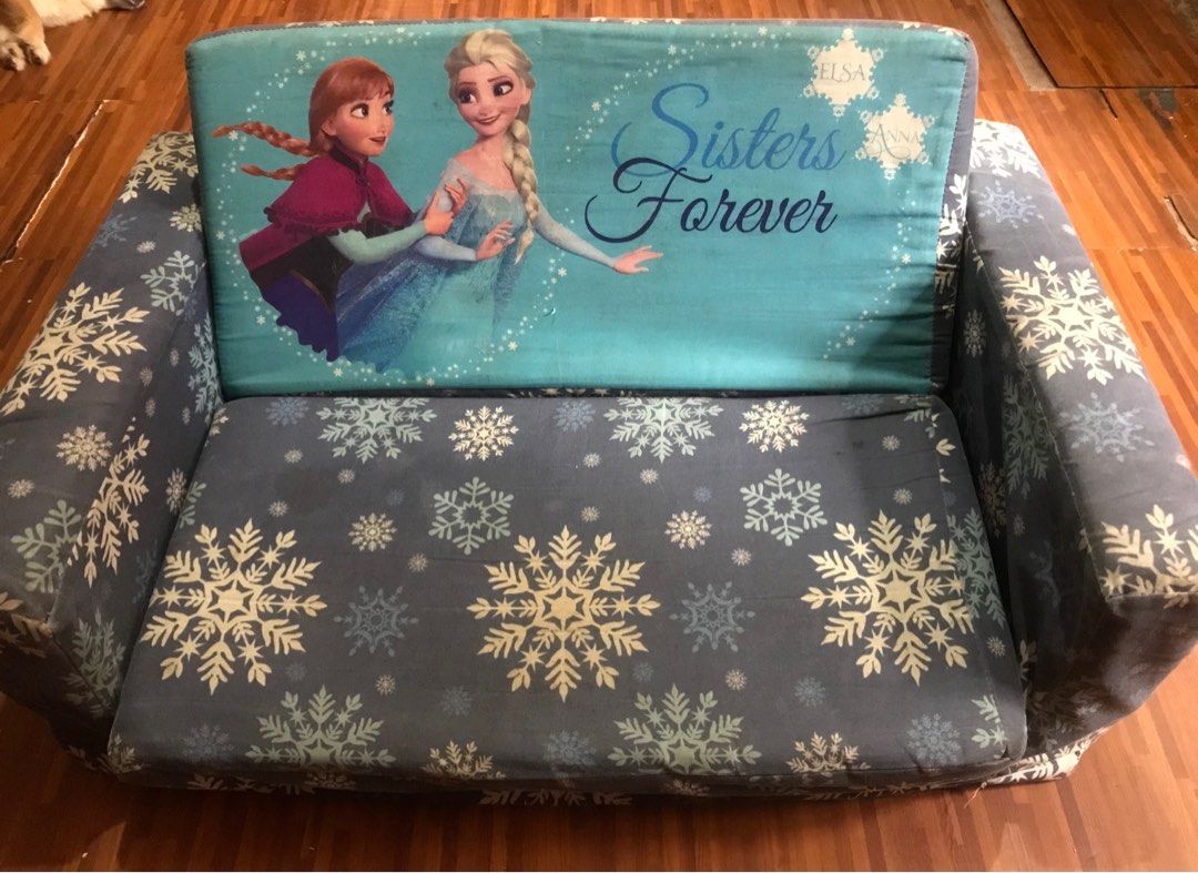Frozen outlet couch bed